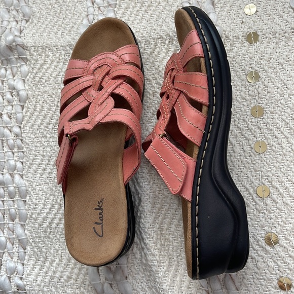 Clarks - Lexi Coral Braided Leather Sandals - Picture 10 of 11